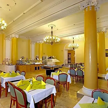 Hotel Ensana Svoboda 3*