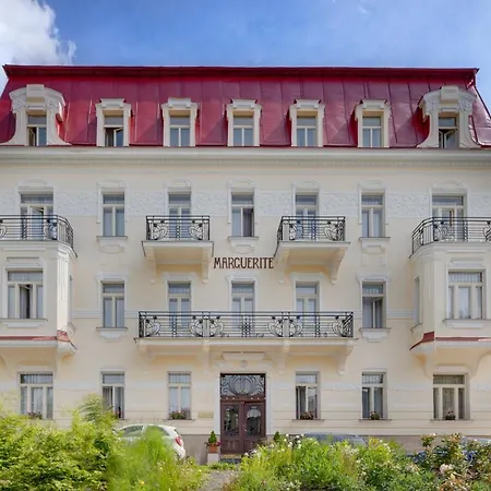 Hotel Ensana Svoboda 3*